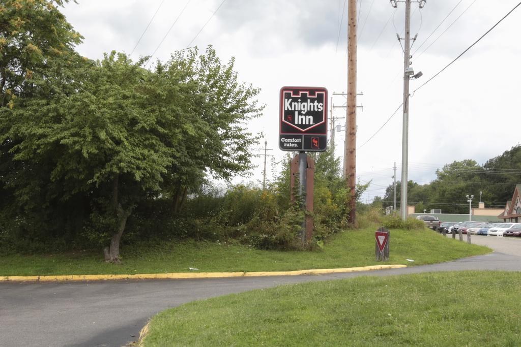 Knights Inn - Battle Creek Bagian luar foto
