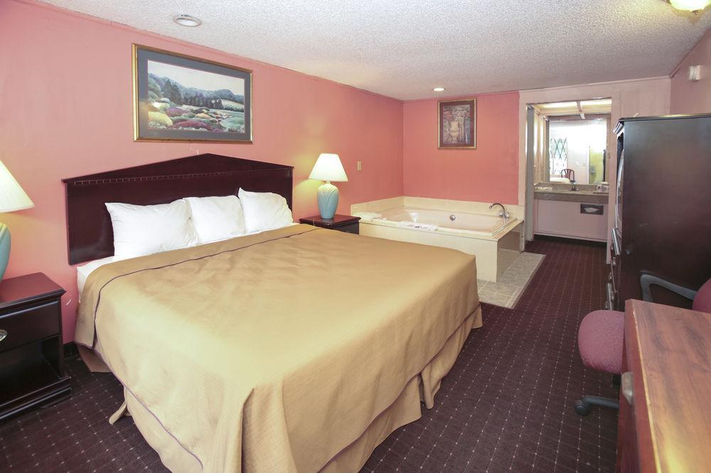 Knights Inn - Battle Creek Bagian luar foto