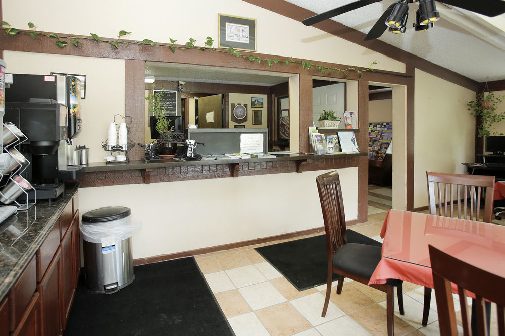 Knights Inn - Battle Creek Bagian luar foto
