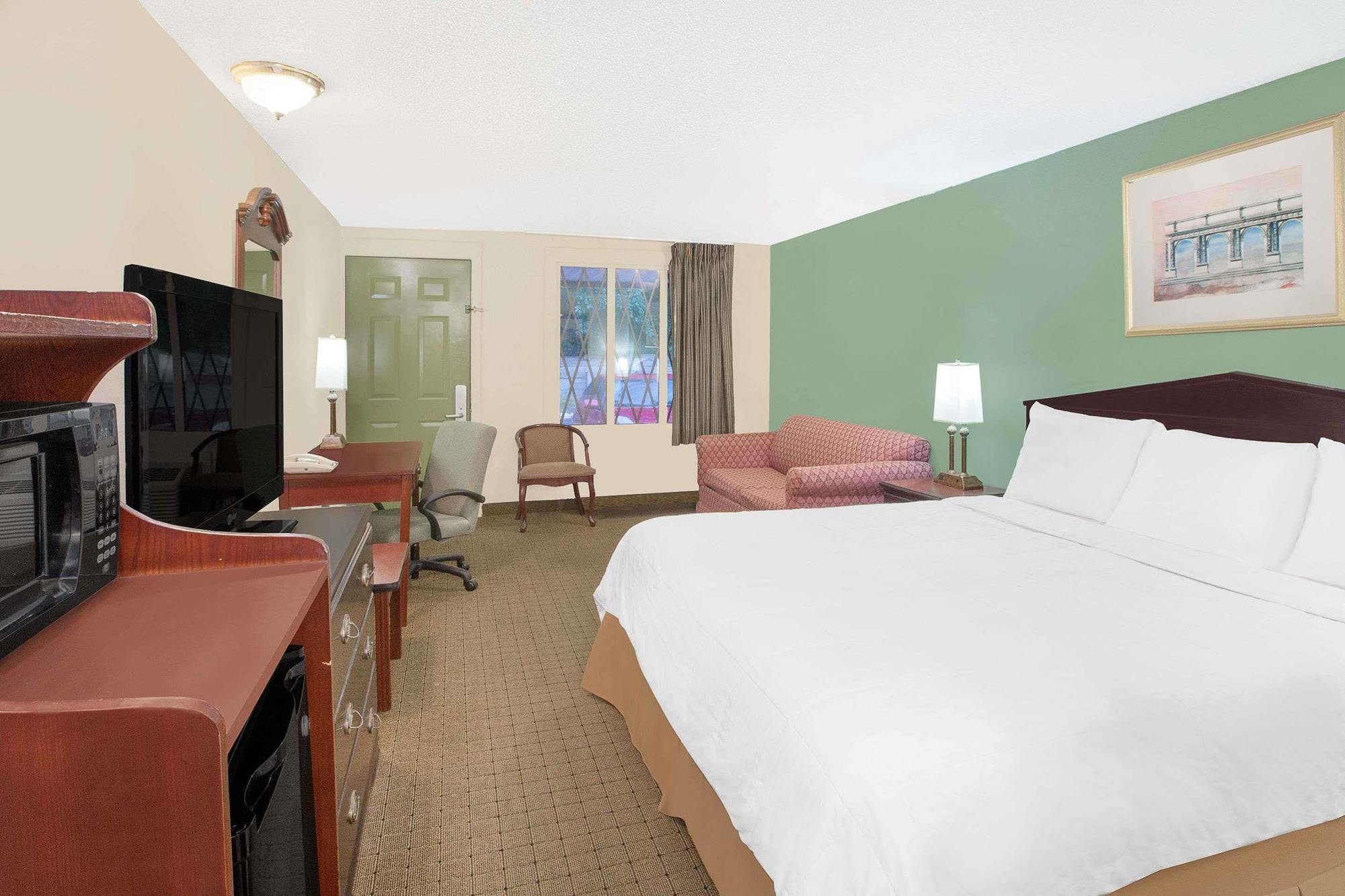 Knights Inn - Battle Creek Bagian luar foto