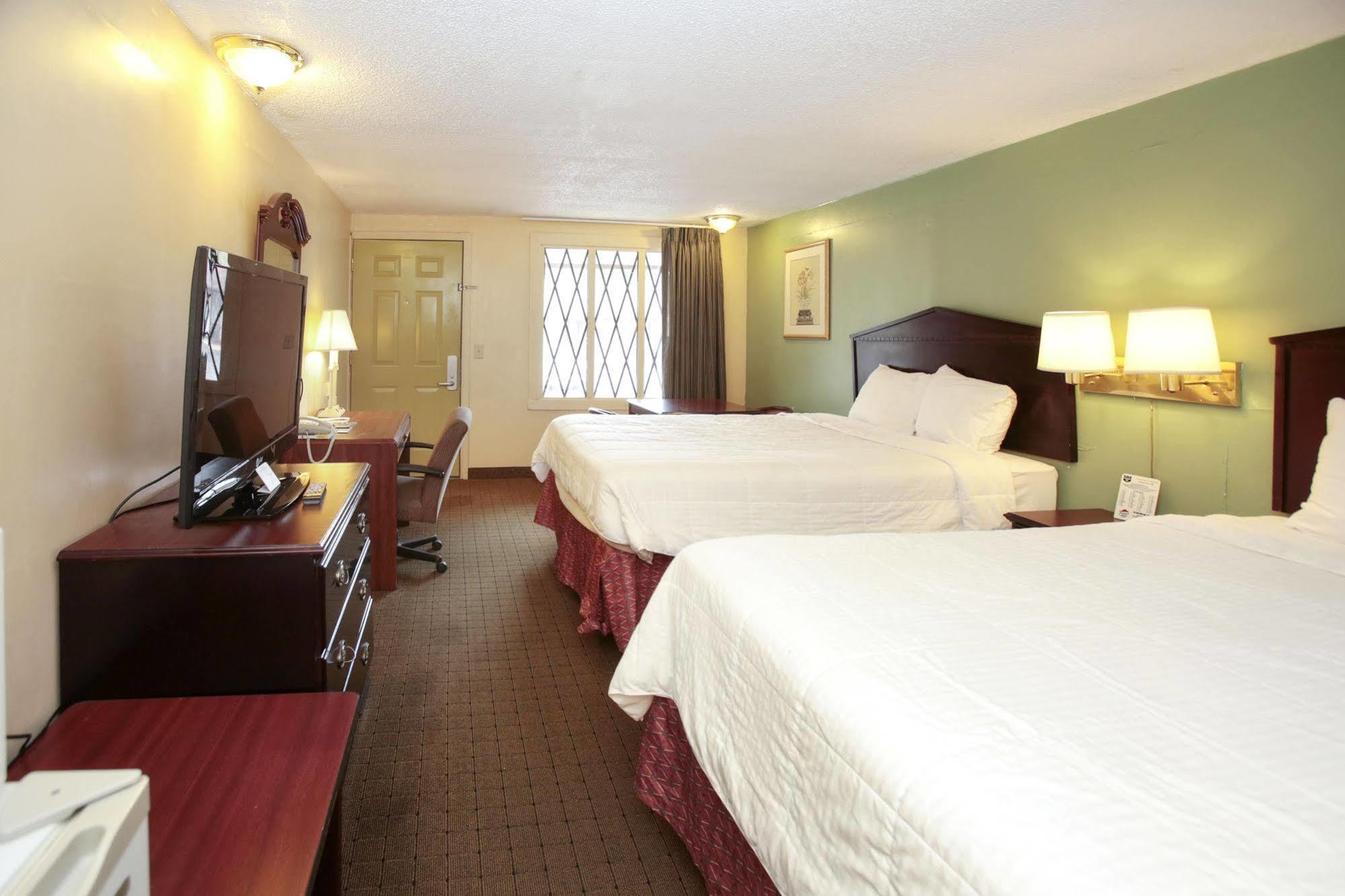 Knights Inn - Battle Creek Bagian luar foto