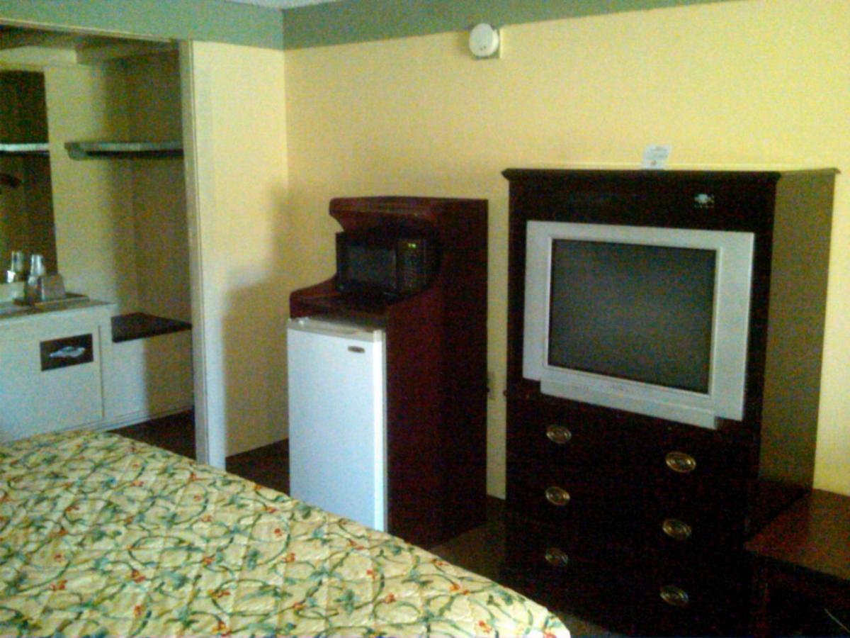 Knights Inn - Battle Creek Ruang foto
